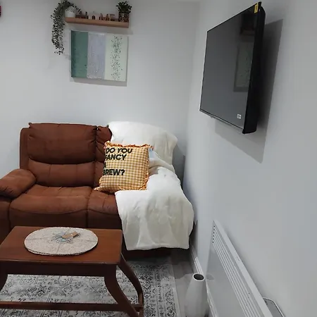 Cosy Flat With Free Wifi And Free Parking Appartement