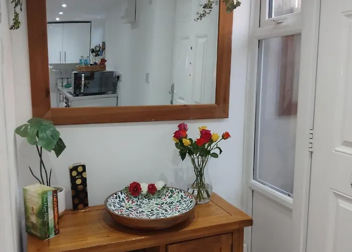 Cosy Flat With Free Wifi And Free Parking